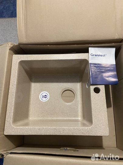 Раковина GranFest 505 Practik