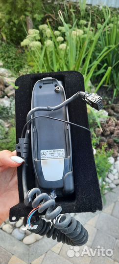 Телефон в мерседес-бенс 211