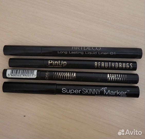 Подводка для глаз маркер для глаз б/у