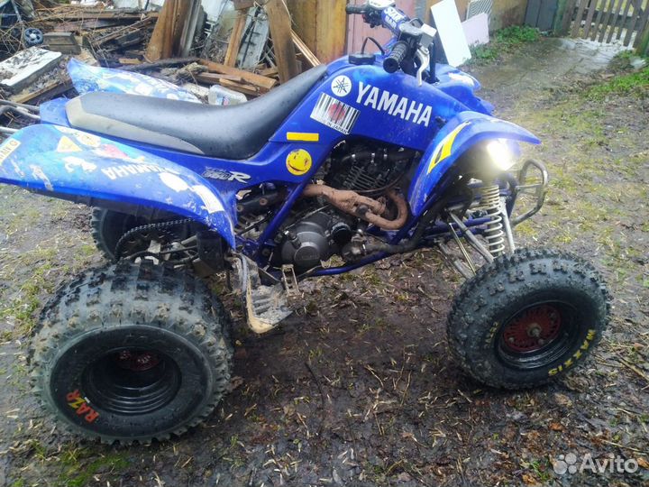 Yamaha raptor 660R