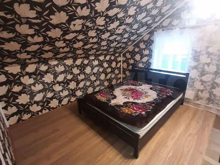 Дом 170 м² на участке 12 сот.