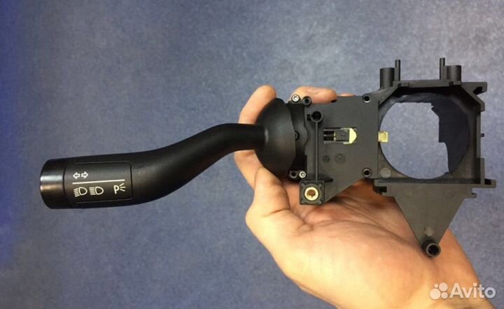 Переключатель поворота Touareg 2003-09