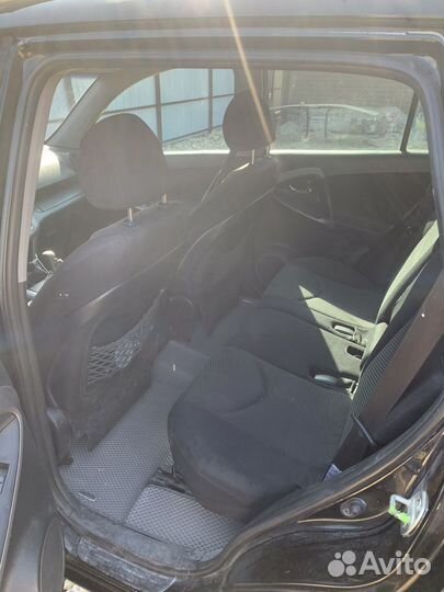 Toyota RAV4 2.0 AT, 2006, 250 000 км