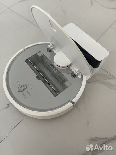 Xiaomi Робот-пылесос Mi Robot Vacuum Cleaner