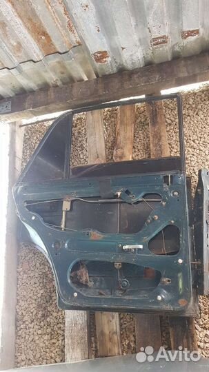 Дверь задняя левая ваз 2107