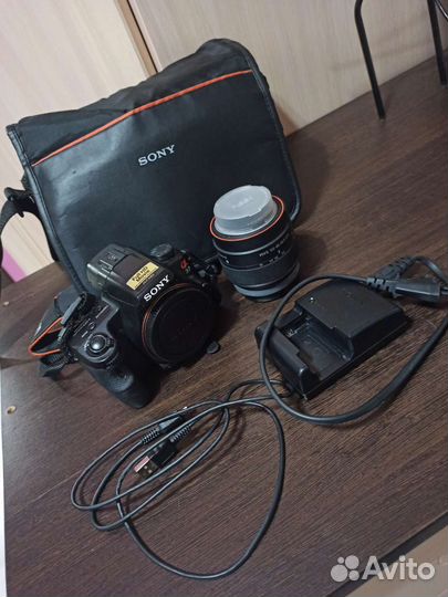 Зеркальный фотоаппарат sony а37