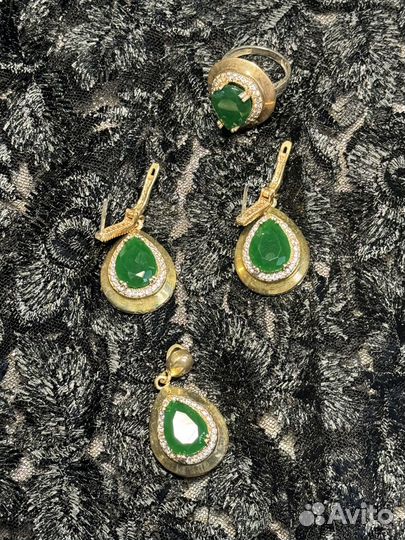 Комплект из серебра