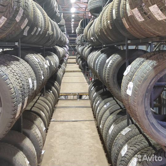 Kumho WinterCraft Ice WI31 235/50 R18 101T