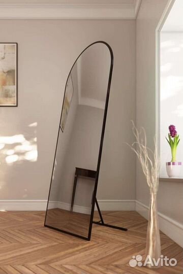 Зеркало напольное в полный рост в стальной раме
