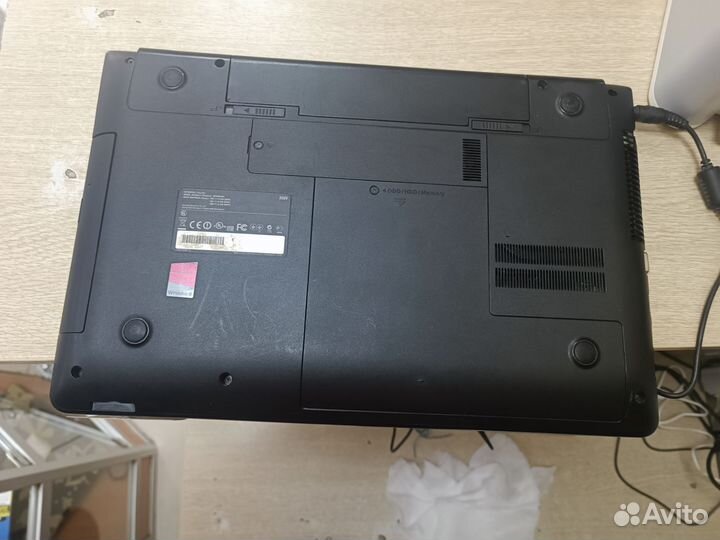 Ноутбук samsung i7/8/320/2gb