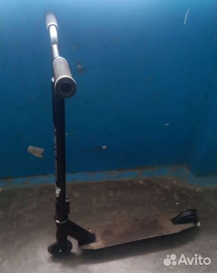 Трюковой самокат