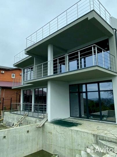 Перила в частный дом из нержавеющей стали