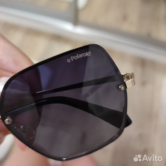 Солнцезащитные очки polaroid женские