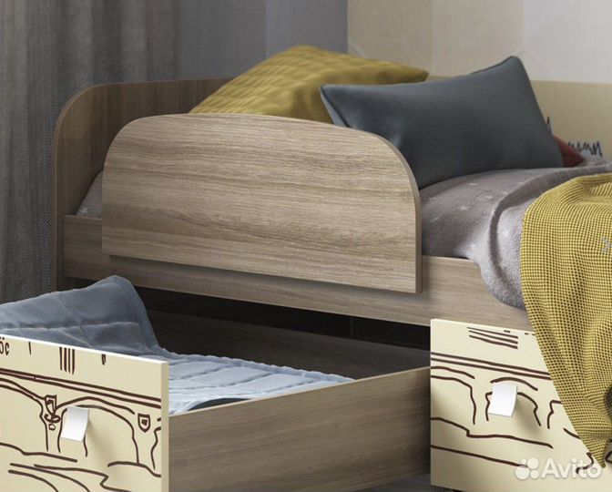 Защитный бортик для кровати