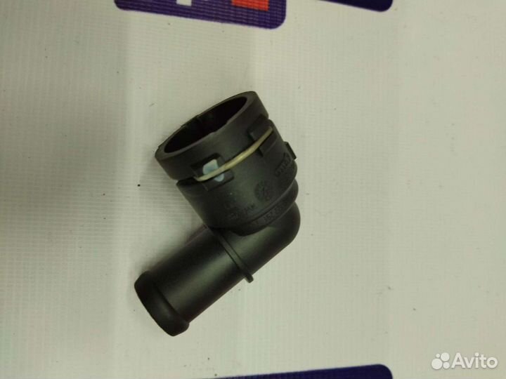 Фланец системы охлаждения Audi Volkswagen Skoda