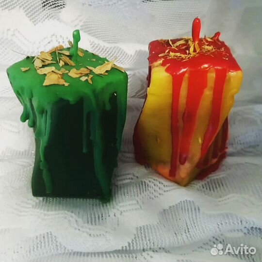 Восковые свечи ручной работы