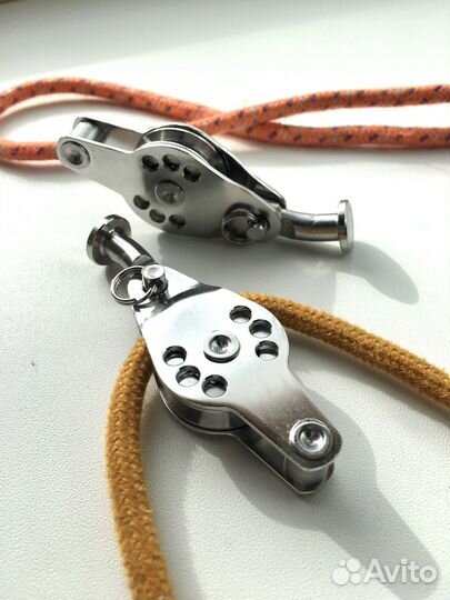 Верхний блок оттяжки гика яхты Луч Лазер Laser 470