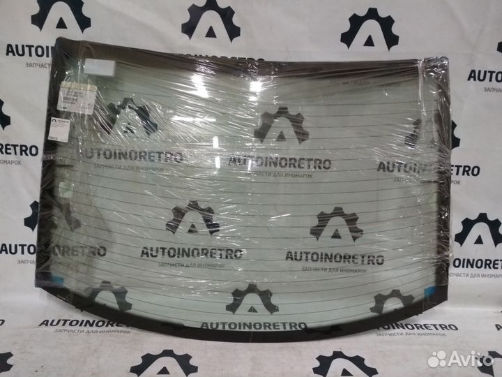 Стекло заднее Volksawagen Passat B5