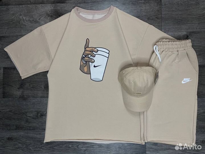 Спортивный комплект nike