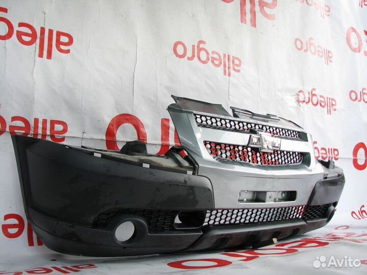 Chevrolet Niva Бампер передний 2009+