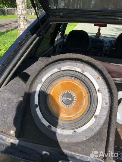 Сабвуфер автомобильный 1300w