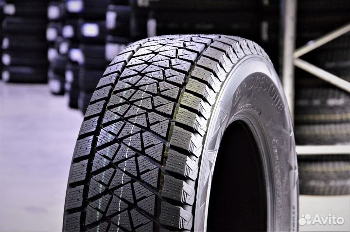 Bridgestone Blizzak DM-V2 225/60 R17