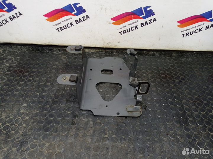 Кронштейн насоса AdBlue Daf XF106