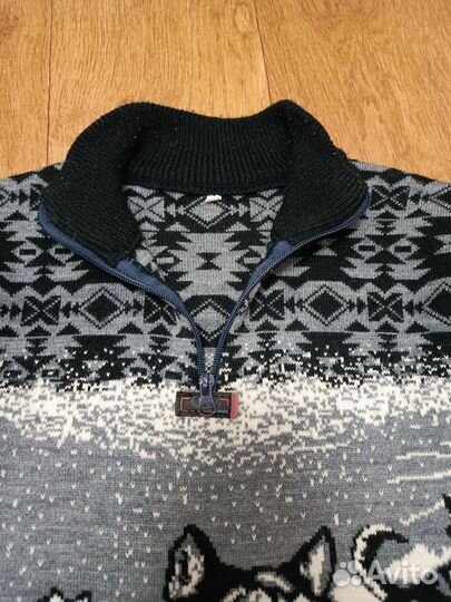 Свитер на мальчика 146-152