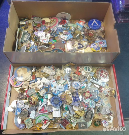 Значки (разные),оптом Mix - 1000 штук