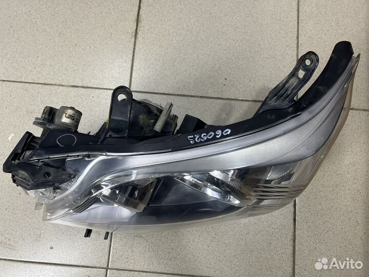 Фара на Прадо 150 AFS адаптивная