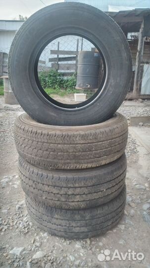 Резина летняя б/у 215 65 р15 с