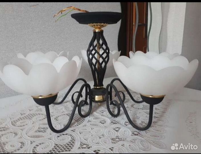 Люстра потолочная 5 рожковая