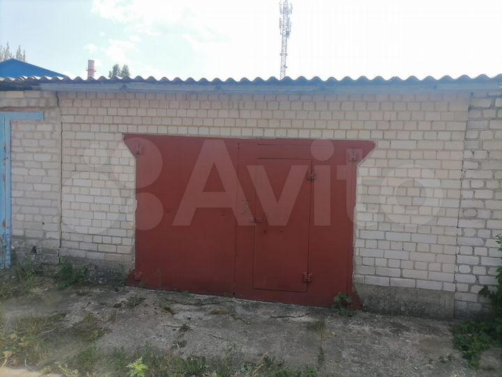 Гараж, > 30 м²