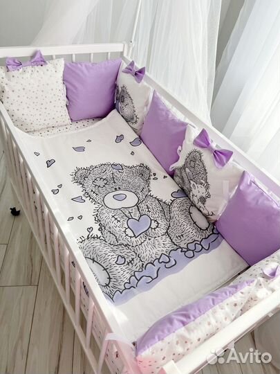 Комплект в кроватку, бортики в кроватку и одеяло