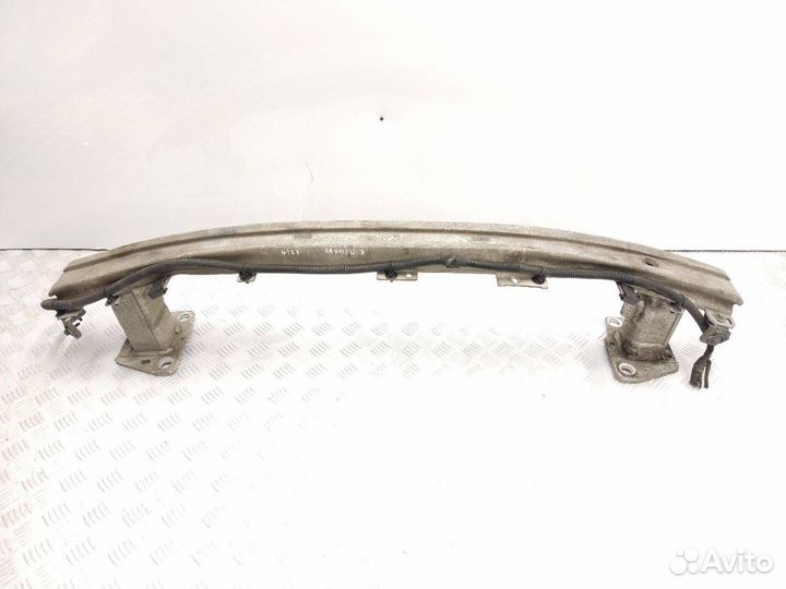 Усилитель переднего бампера Renault Megane 3 2011