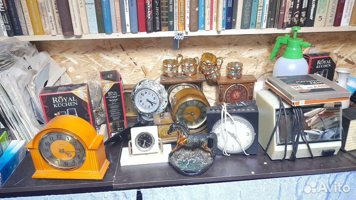 Часы Янтарь