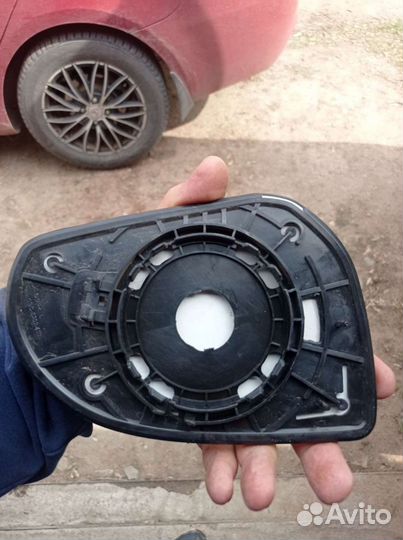 Зеркальный элемент kia rio 3