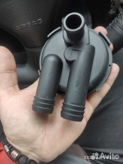 Клапан картерных газов