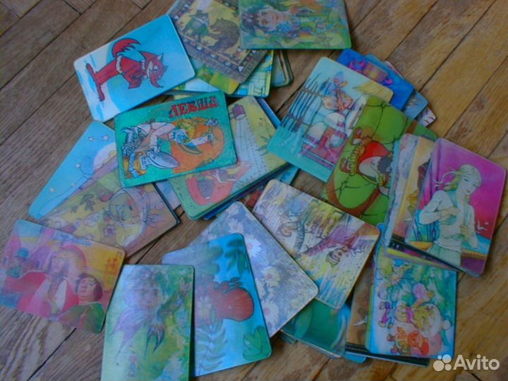 Календари календарики переливные объёмные 1970-80е