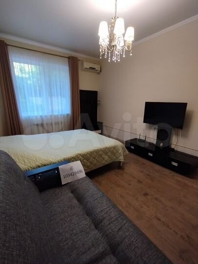 1-к. квартира, 35 м², 1/15 эт.