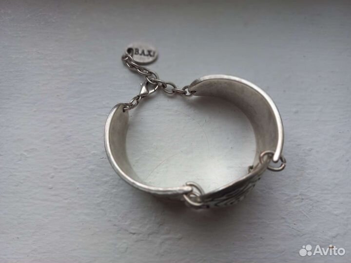 Женские браслеты