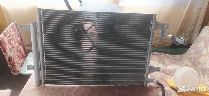 Радиатор охлаждения и кондиционера на haima М3