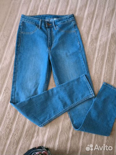 Пакет фирменных женских вещей (42-44)