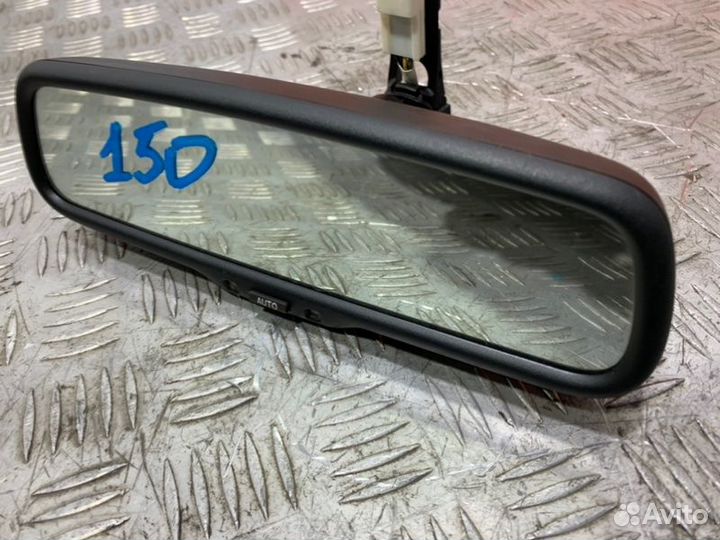 Зеркало салона Toyota Corolla ZRE151