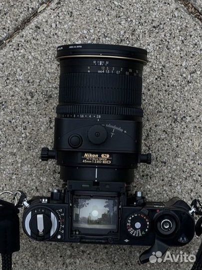 PC-E Micro Nikkor 45mm 2.8 tilt-shift
