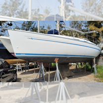 Парусная яхта Bavaria 32 Cruiser 2002 гв