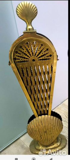 Экран для Камина.Павлин