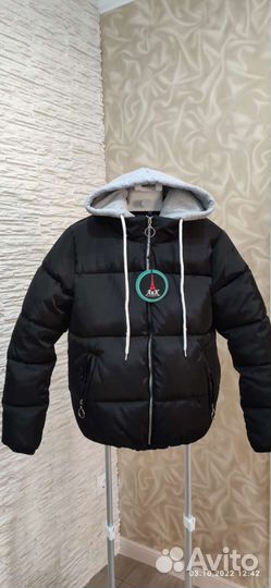 Куртка осенняя женская