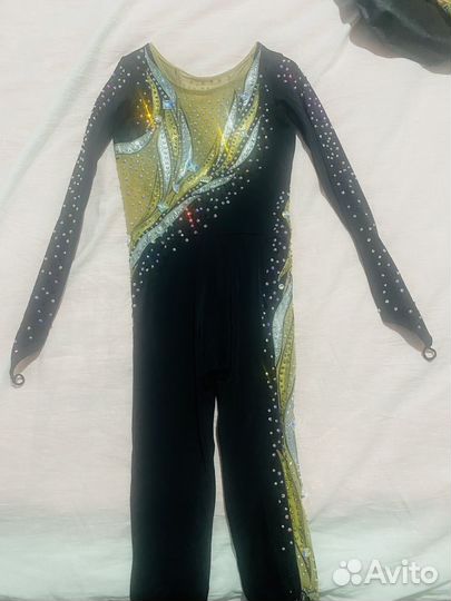 Комбинезон для художественной гимнастики