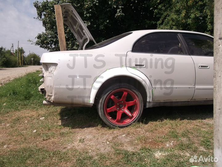 Заднее расширение арок In style Toyota Chaser 90